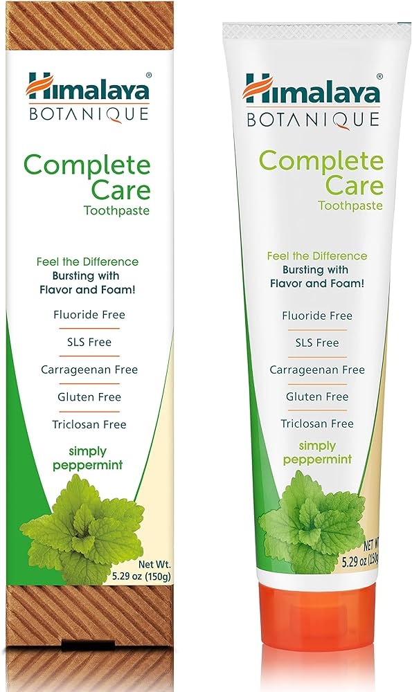 BOTANIQUE Complete Care Toothpaste Simply Peppermint, Himalaya Wellness, 150 g